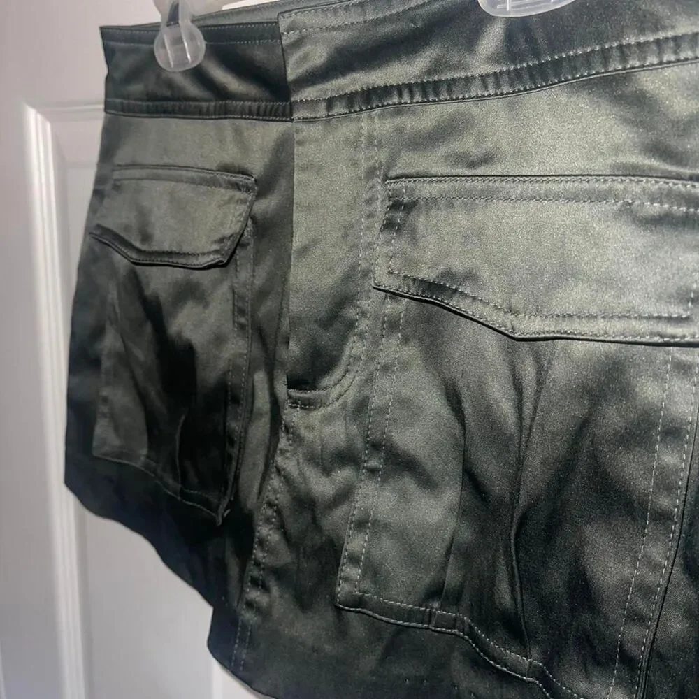 Forever-21 Women's Green Skort Size Small